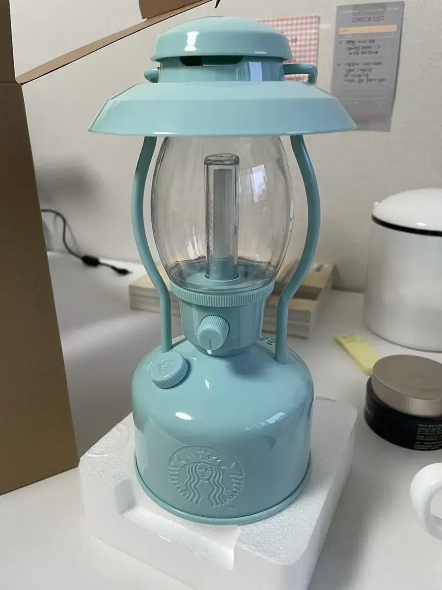 Starbucks Singing Lantern (new product)