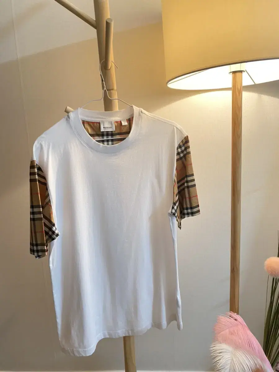 Burberry Genuine Short-Sleeved Tee