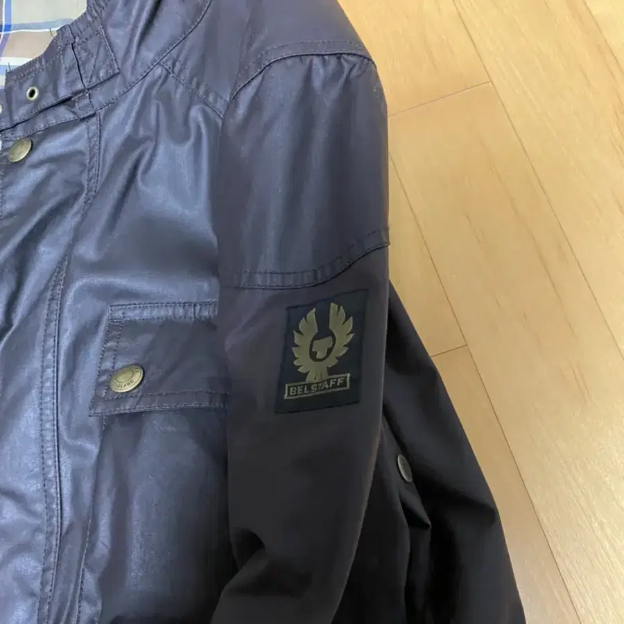 벨스타프 로드마스터 50 (Belstaff)