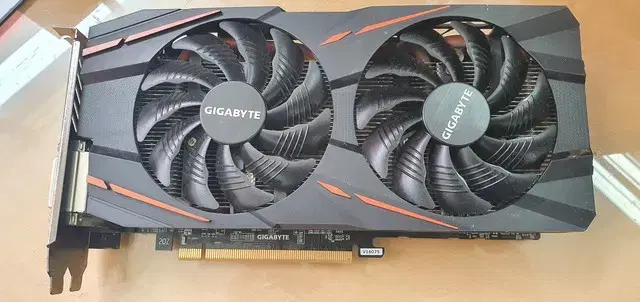 기가바이트 ATI RX 570 4G 기가바이트 제품 판매 합니다.