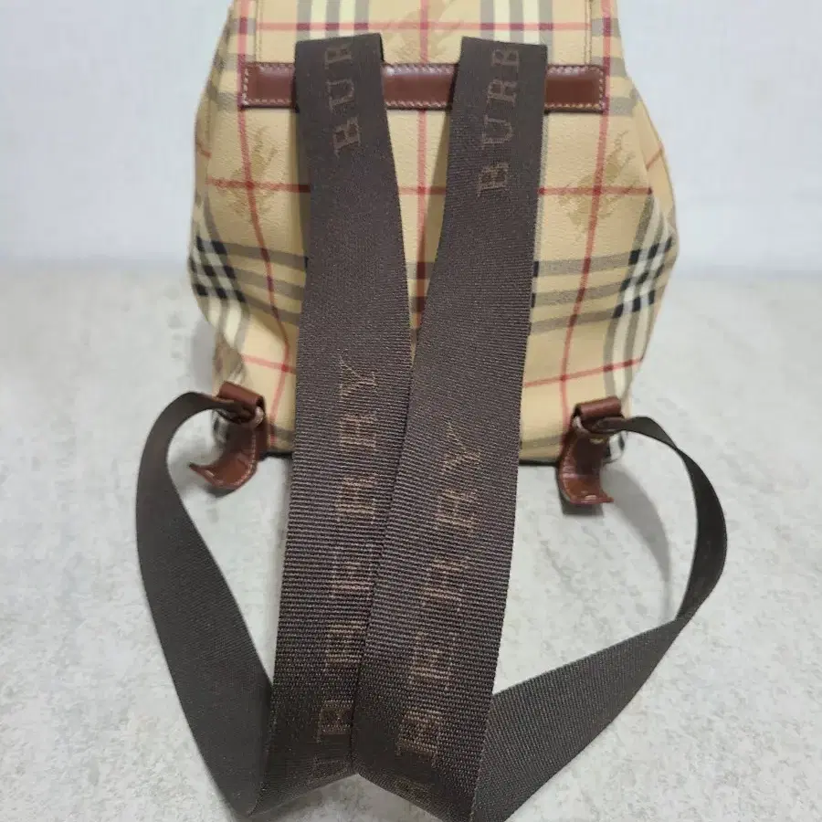 정품 BURBERRY 헤이마켓 백팩