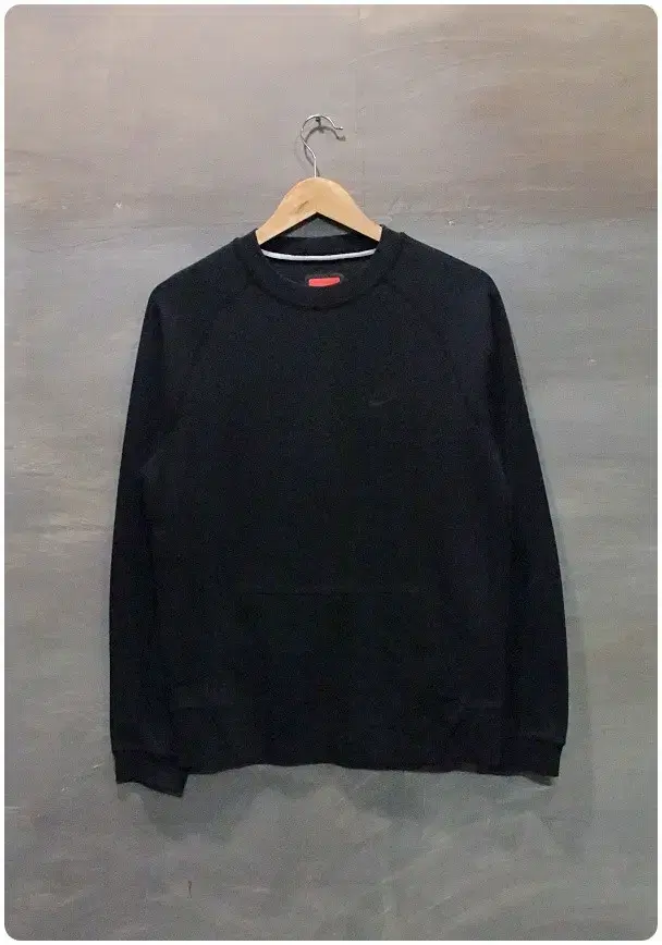 [S/90] Nike Tech Fleece Crew Sweatshirt