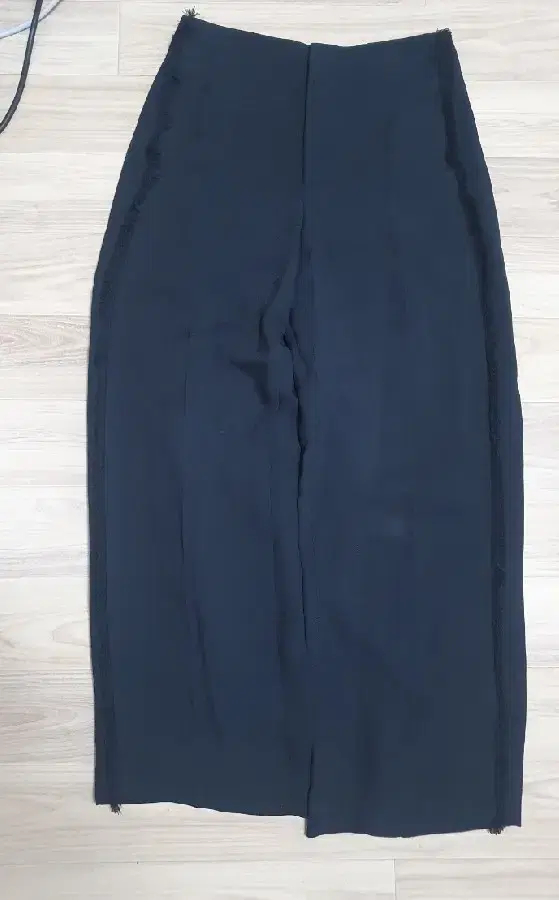 Club Monaco black slacks for bom/summer, size 0