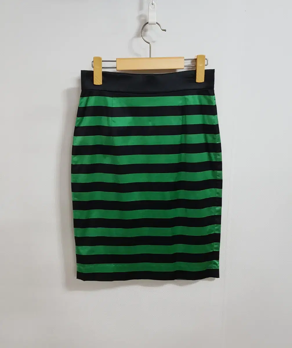 Valencia skirt