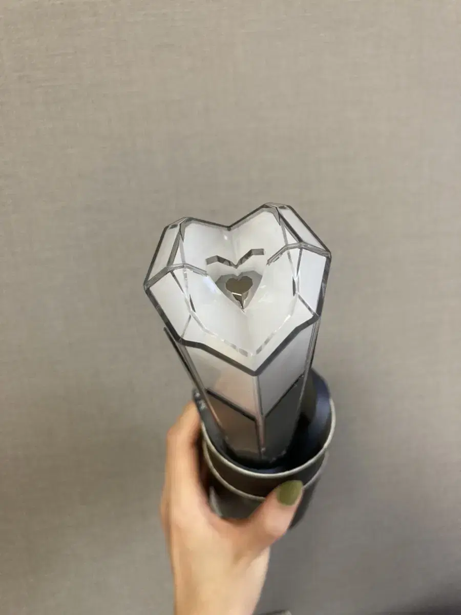 nu'est lightstick lovebong