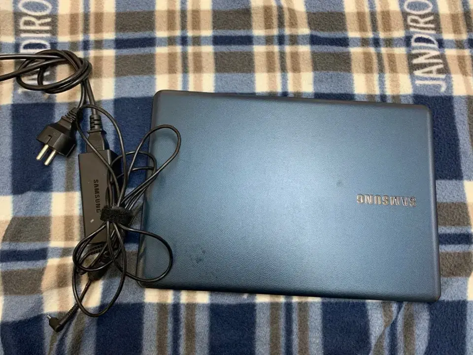 삼성노트북 13인치 NT905S3K-K43B (SSD128)