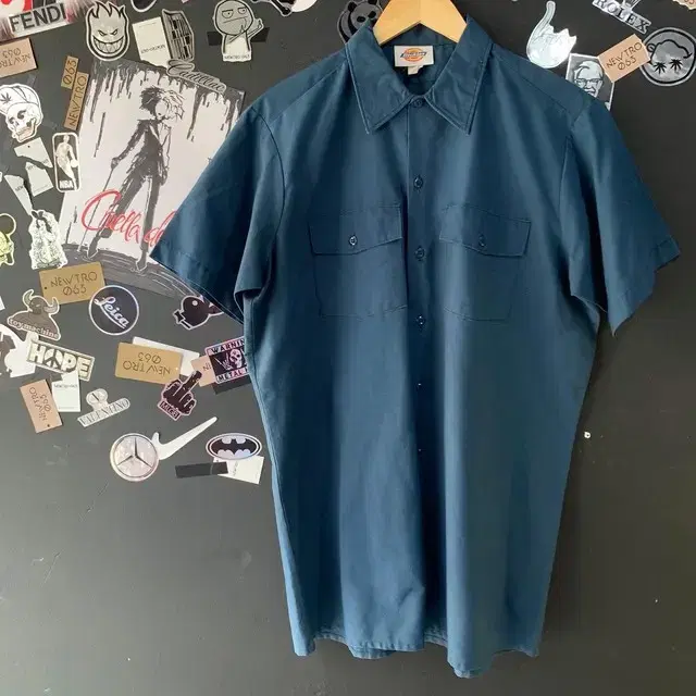 Dickies short sleeve work shirt. ( L) 100