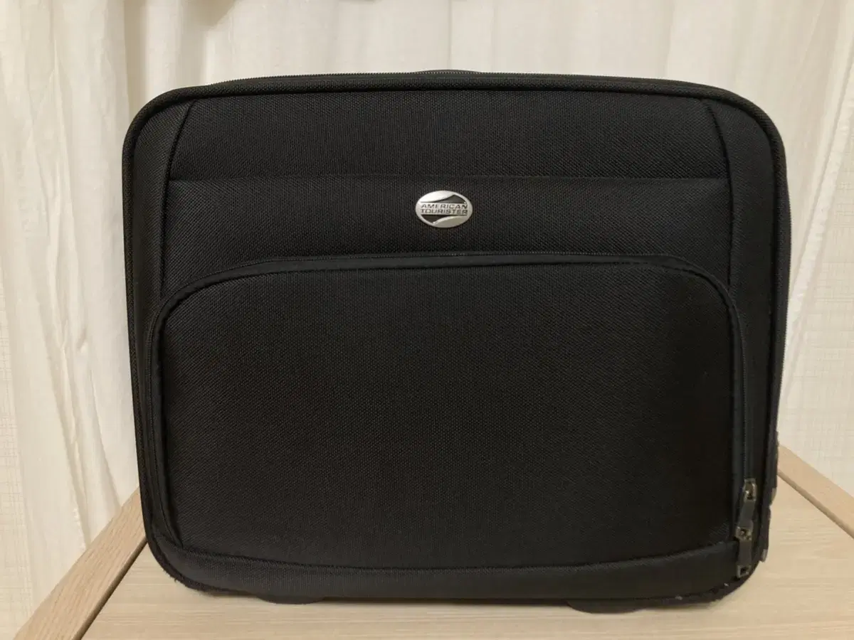 American Tourister Rolling Tote Laptop Carrier 44x37x19cm 