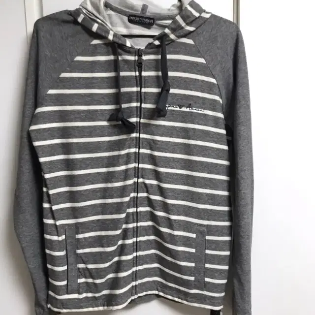 EMPORIO ARMANI hoodie_ 엠포리오아르마니 후디