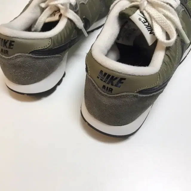 NIKE SB _ 나이키SB 빈티지 스니커즈 250