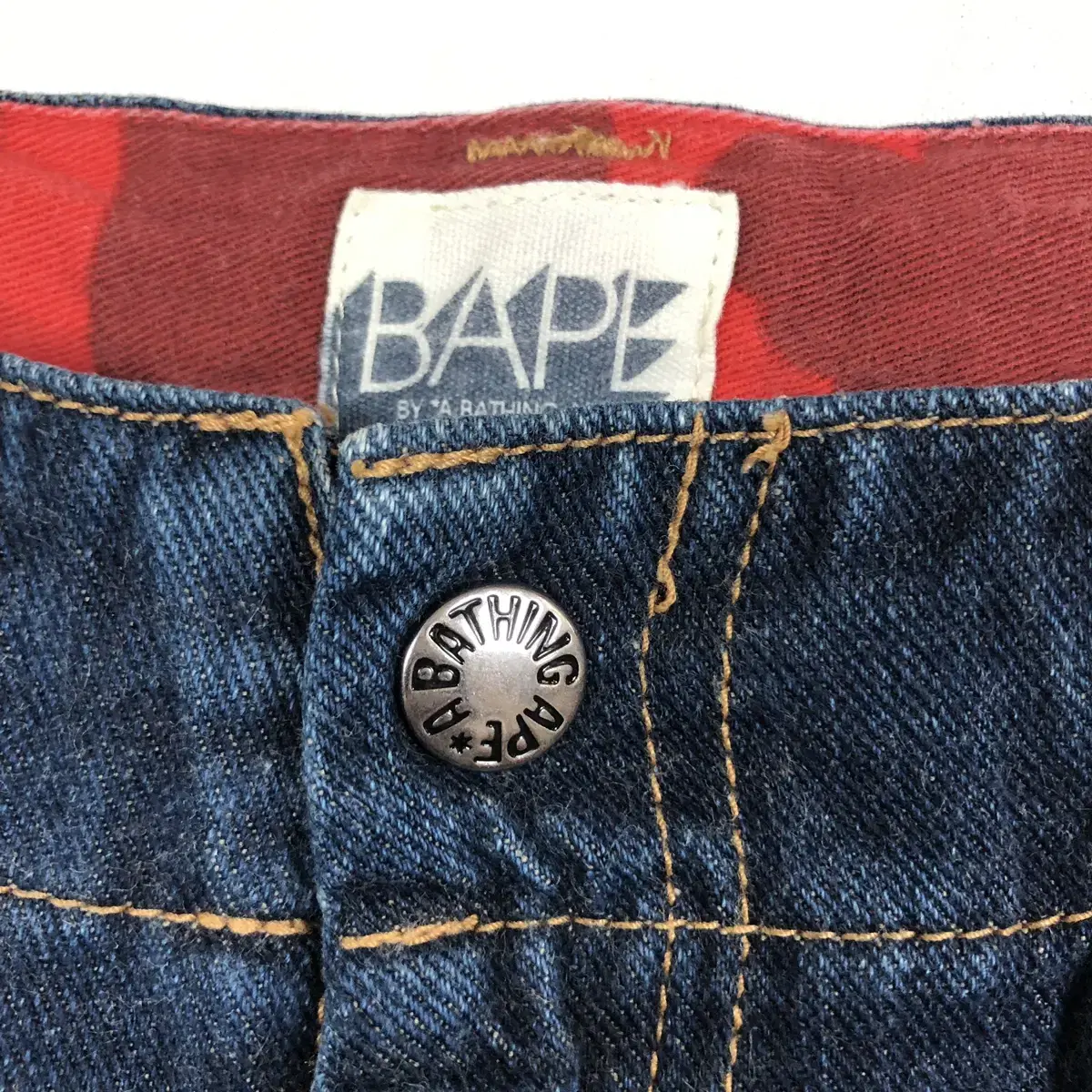 2006년도 베이프 bape og college 로고 프린트 데님 반바지