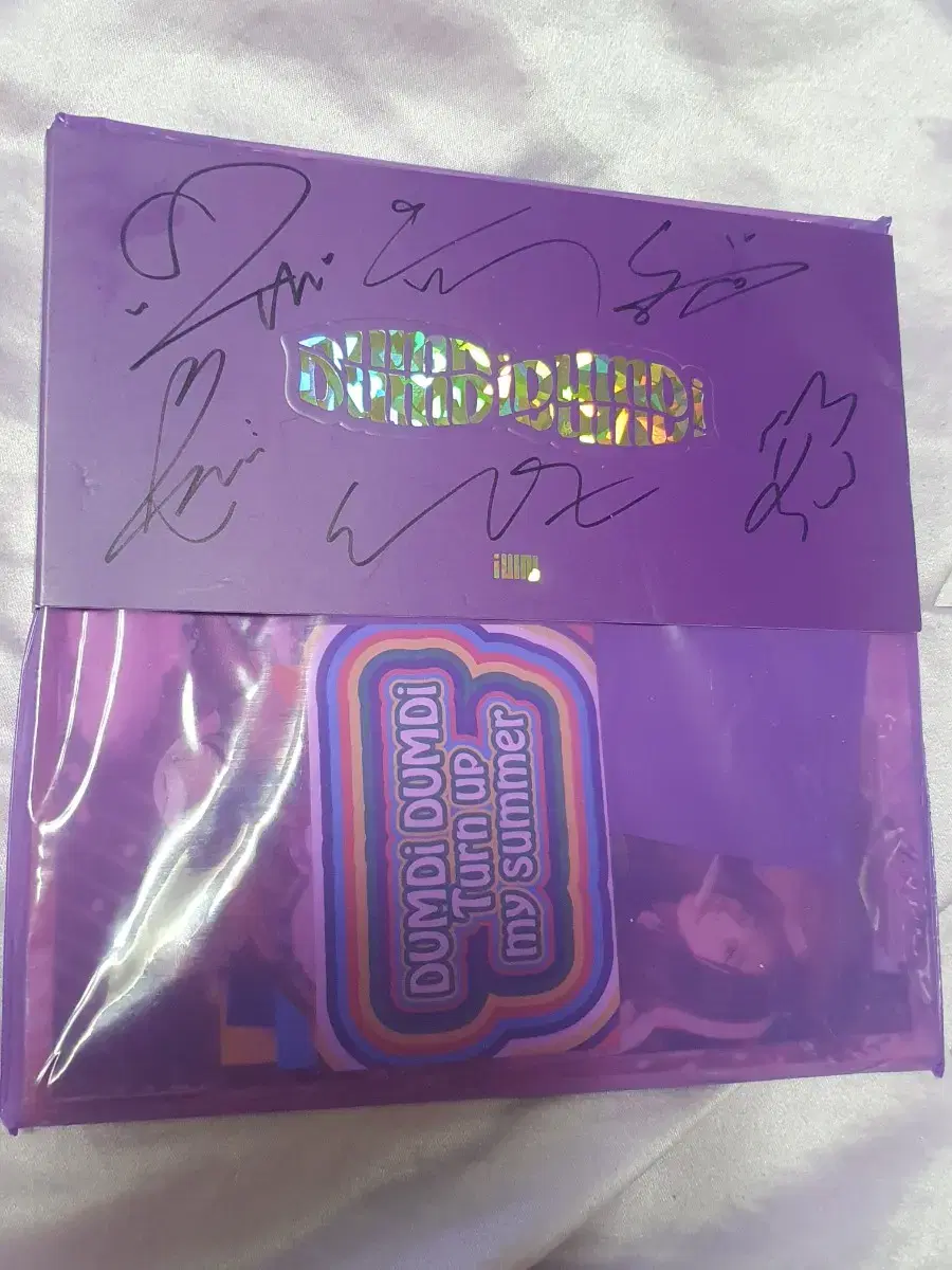 Unsealed gidle autographedmessage signed album BM