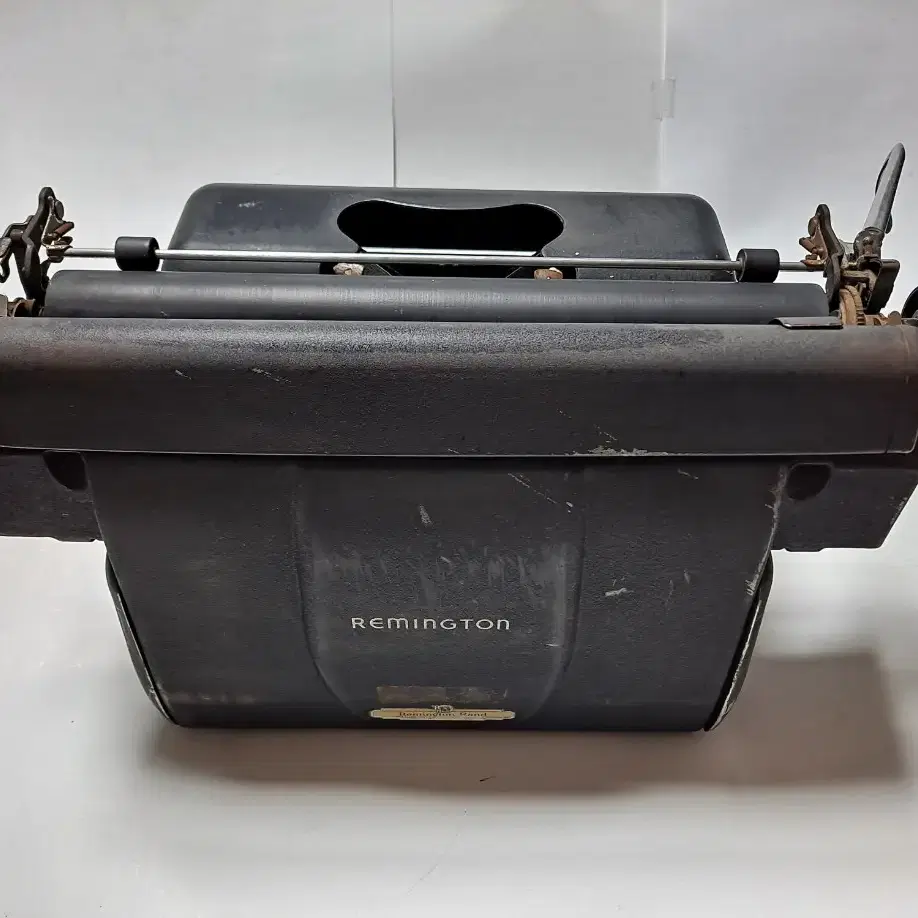 레밍턴 앤틱타자기 REMINGTON RAND TYPEWRITER