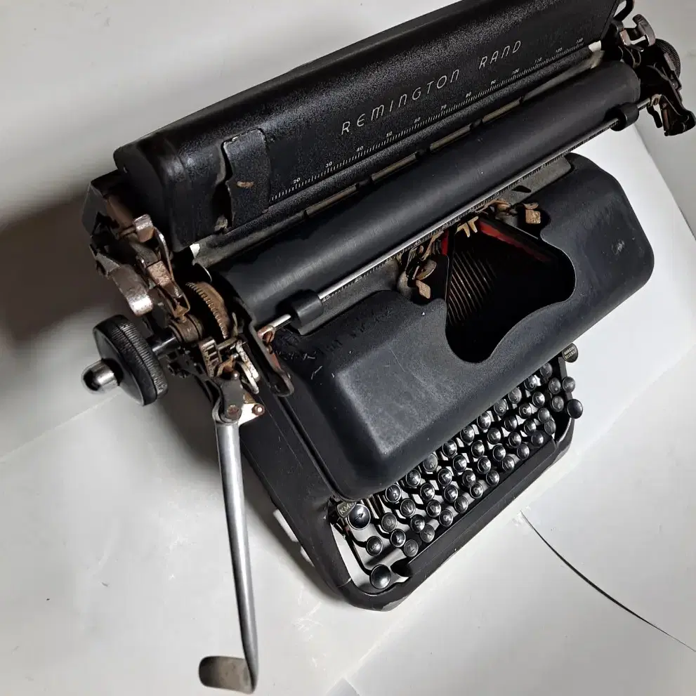 레밍턴 앤틱타자기 REMINGTON RAND TYPEWRITER