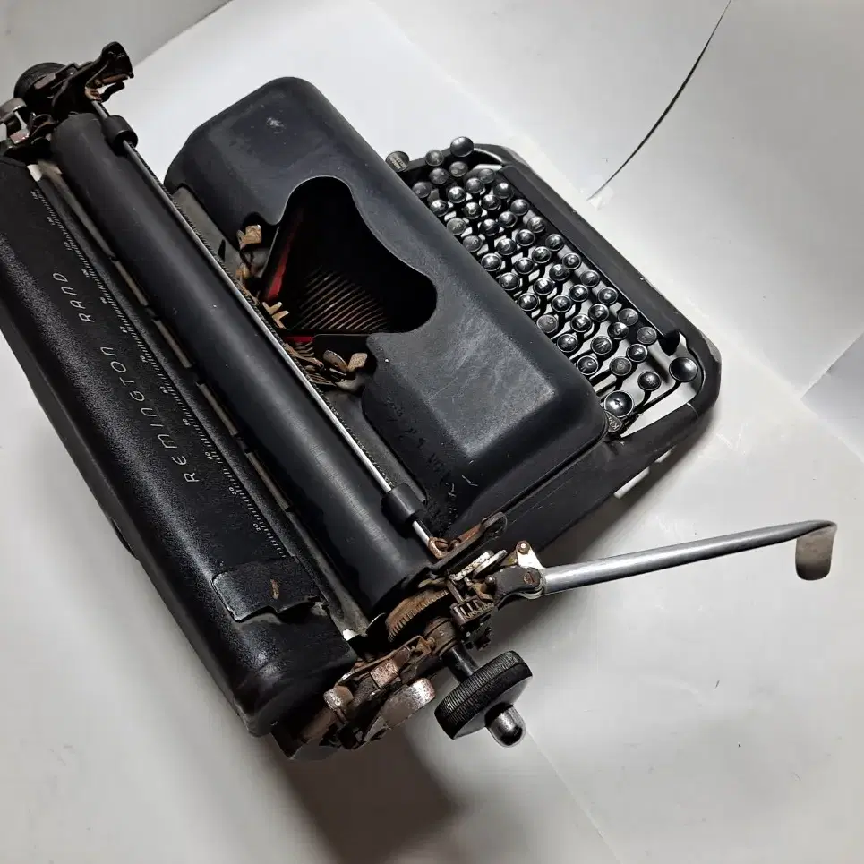 레밍턴 앤틱타자기 REMINGTON RAND TYPEWRITER