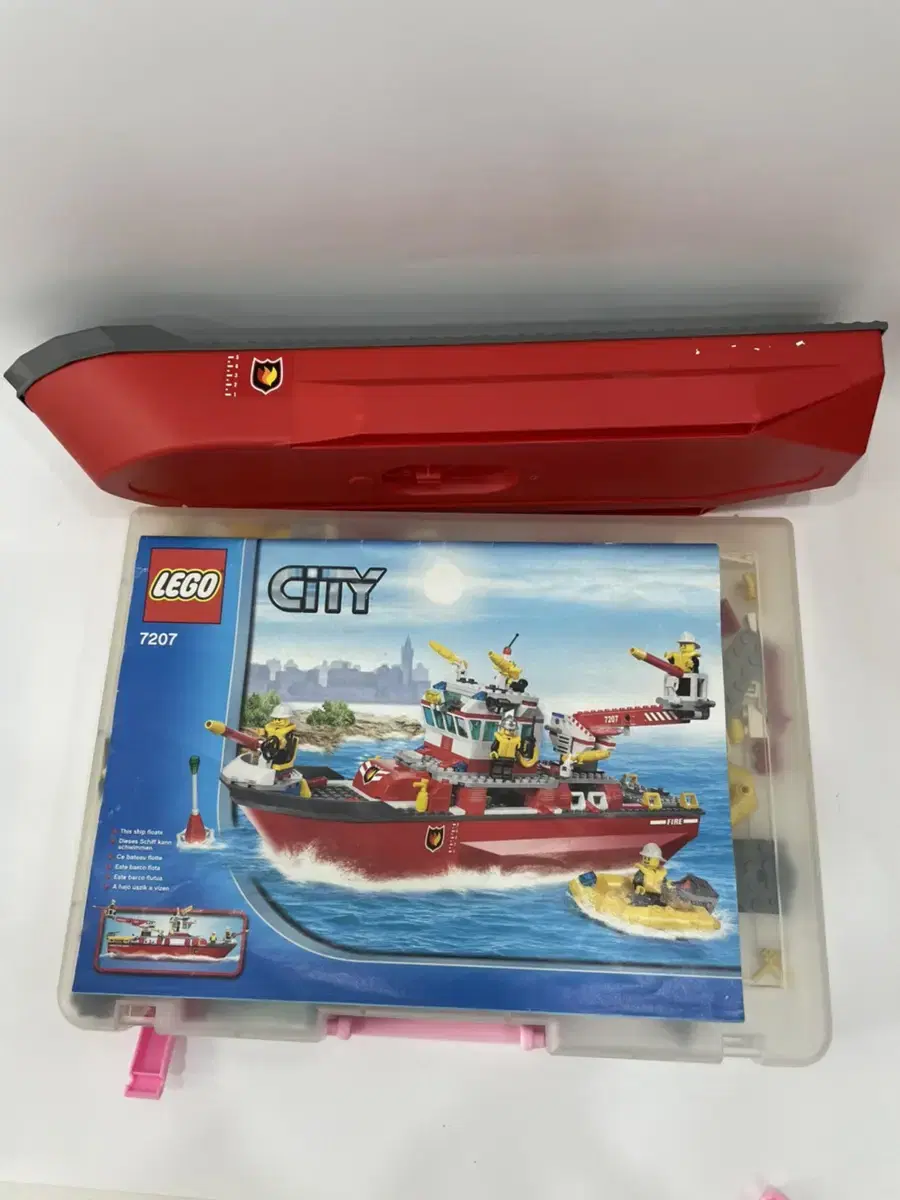 Old LEGO 7207 Fireboat