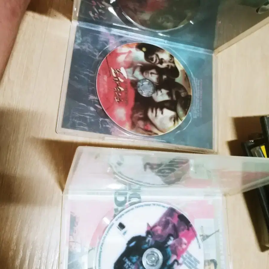 소장용 DVD전쟁영화CD 7편 저렴하게 드립니다..