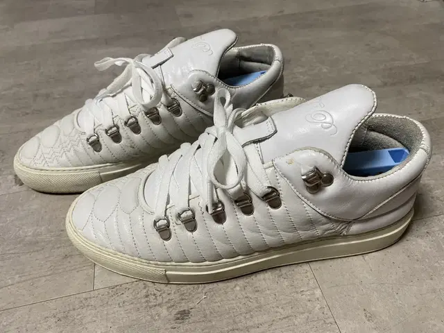 Filling Pieces 필링 피시스 스니커즈 eu40 사이즈