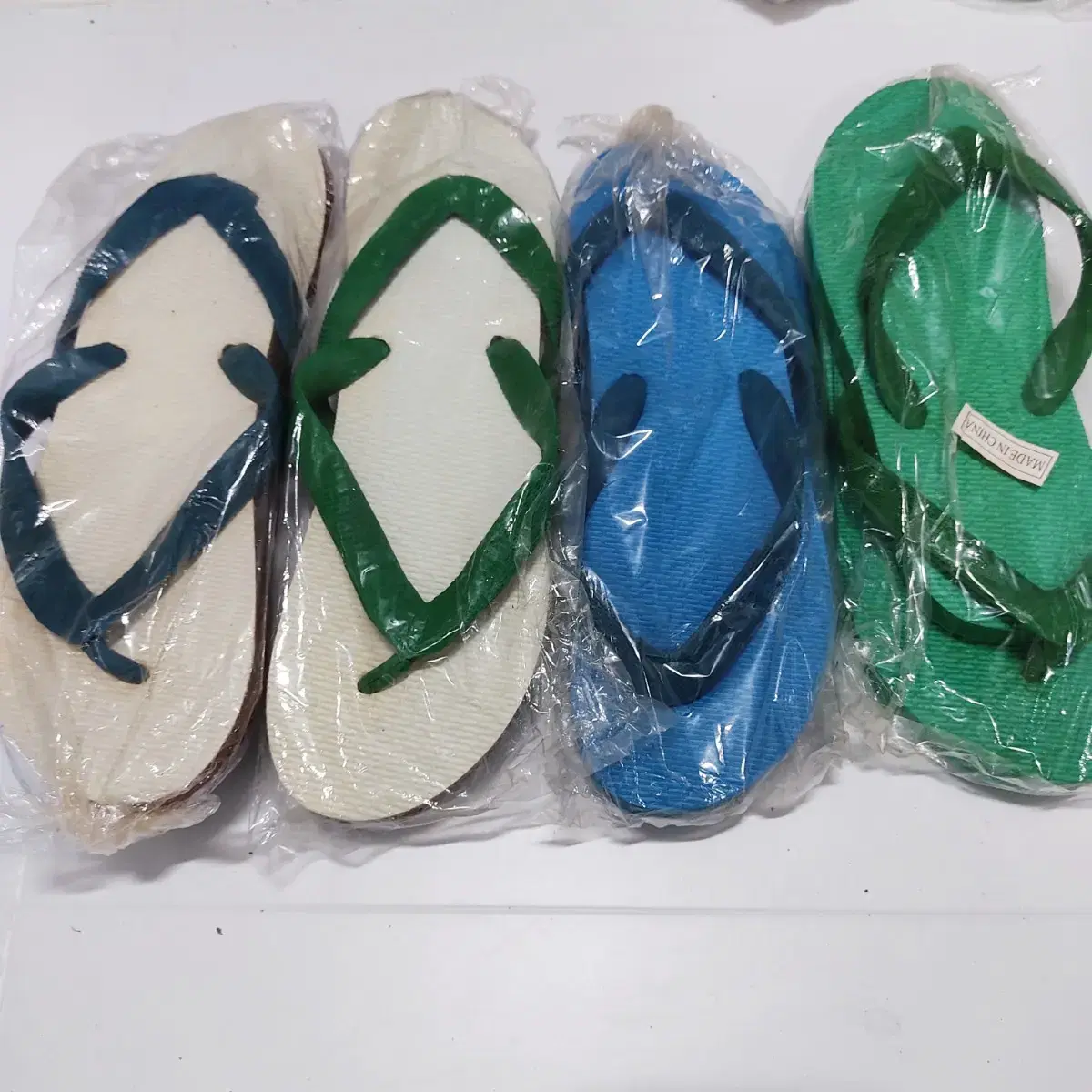 Tax-free 250 flip-flops