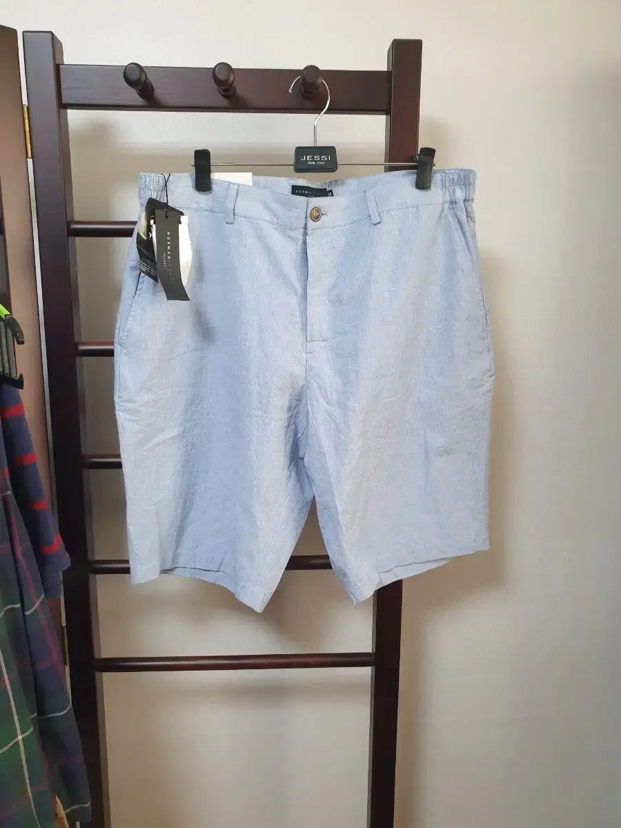 Sager Grennorman shorts size: men's 38-sky-bloo