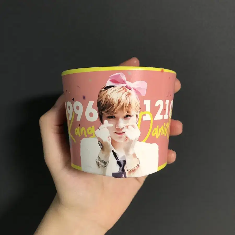 강다니엘 생일서포트 굿즈