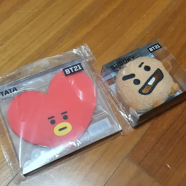 방탄 bt21 타타 슈키 거울 키링 일괄 양도 판매