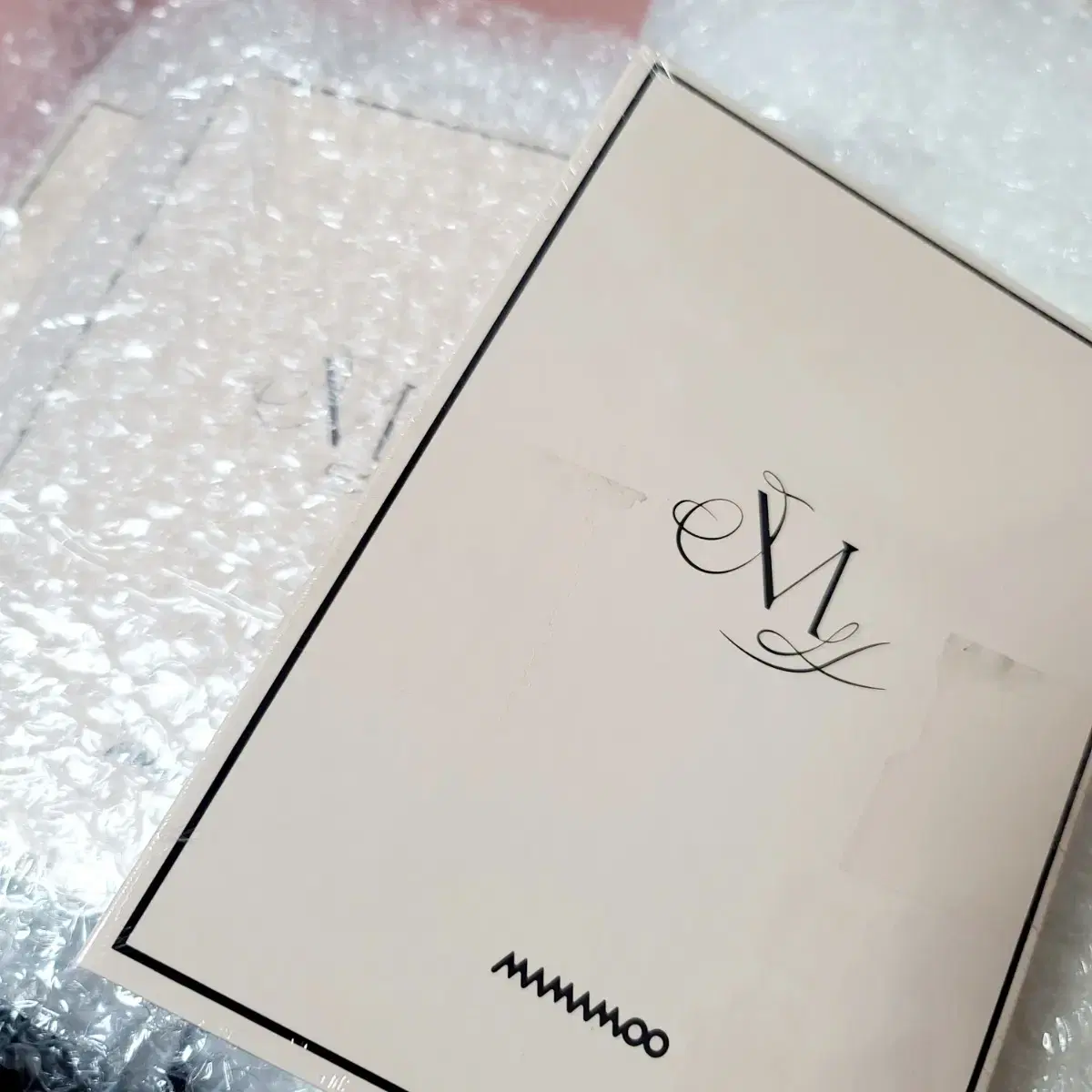 MAMAMOO WAW sealed album