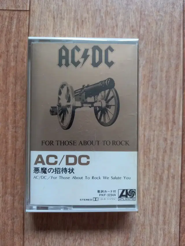 ac/dc journey bon jovi poison 일본반 카세트테이프