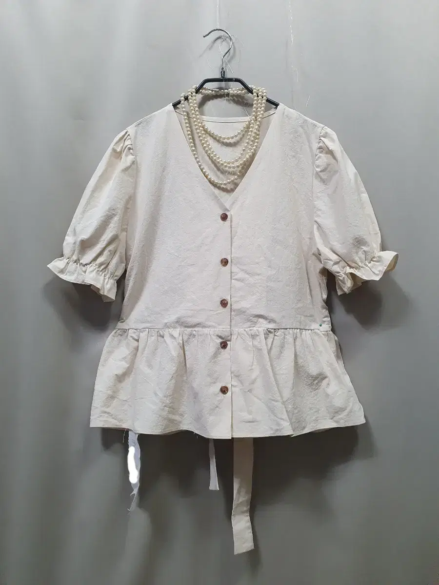 Today only. Special price) B6567 Puff Flare Linen Blouse