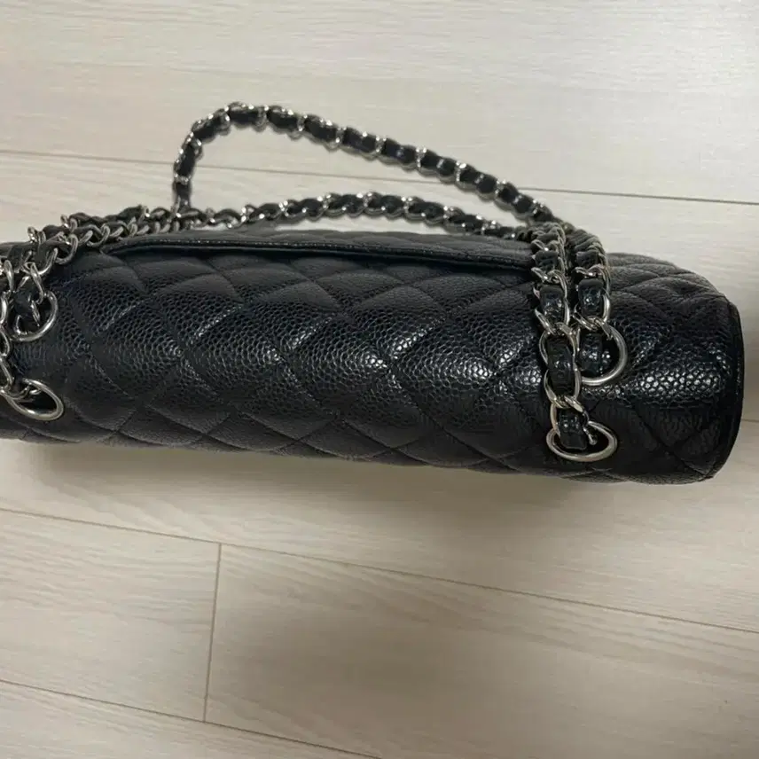 샤넬 샤넬클래식캐비어은장미듐 사진 6
