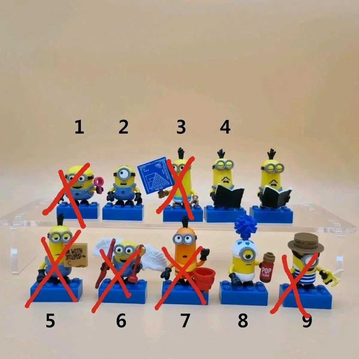 Mega Minions Block Figures Blind Pack of 16 (Sold Individually)