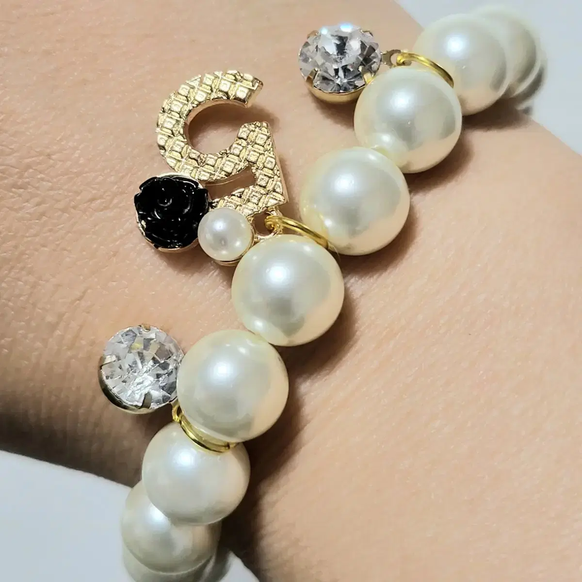 Pearl Beaded Bracelet