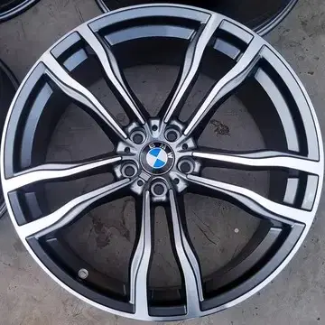 22인치 BMW 뉴X6 612M.st 건메탈폴리쉬 신품휠 1대분