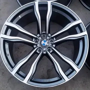 22인치 BMW 뉴X6 612M.st 건메탈폴리쉬 신품휠 1대분