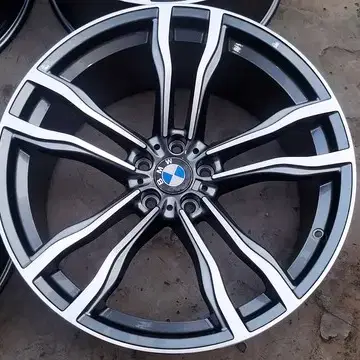 22인치 BMW 뉴X6 612M.st 건메탈폴리쉬 신품휠 1대분