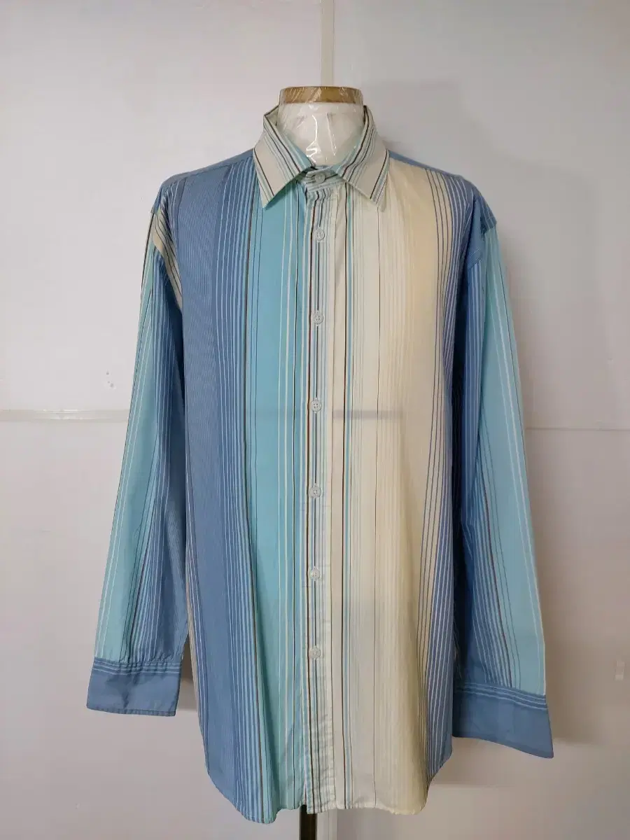 110)Tommy Hilfiger Striped Long Sleeve ShirtSouthern