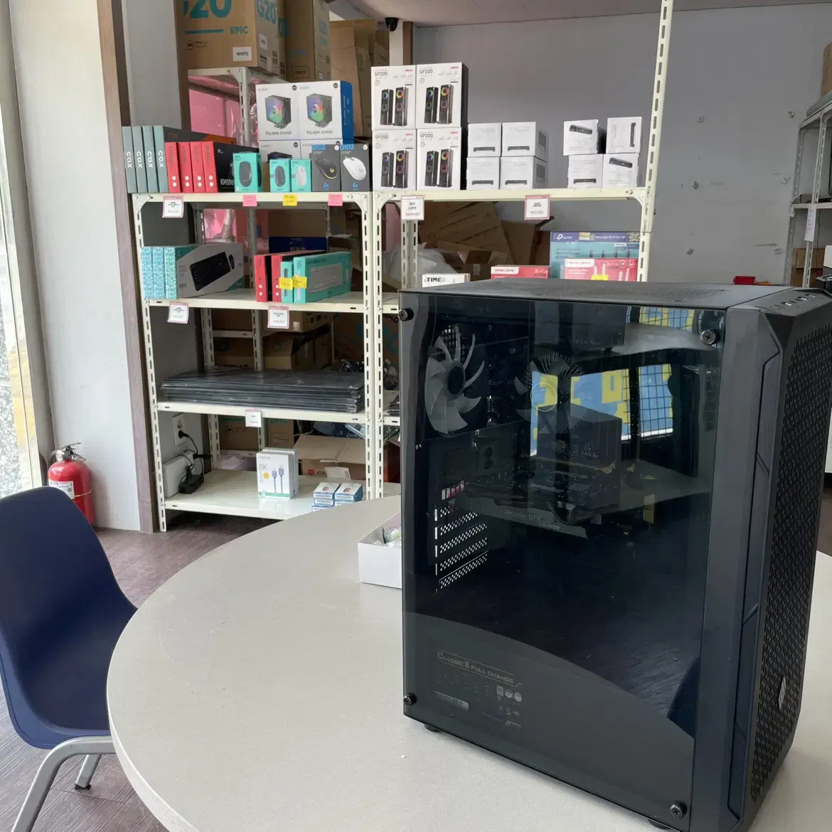 BenQ used monitor 24-inch 60Hz flat-panel monitor is perfect for office use!