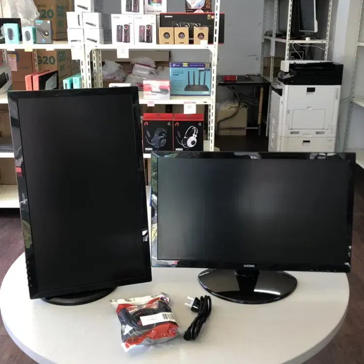 중고 모니터 주연테크 24인치 60Hz 평면 상태 A급! 사무용 !