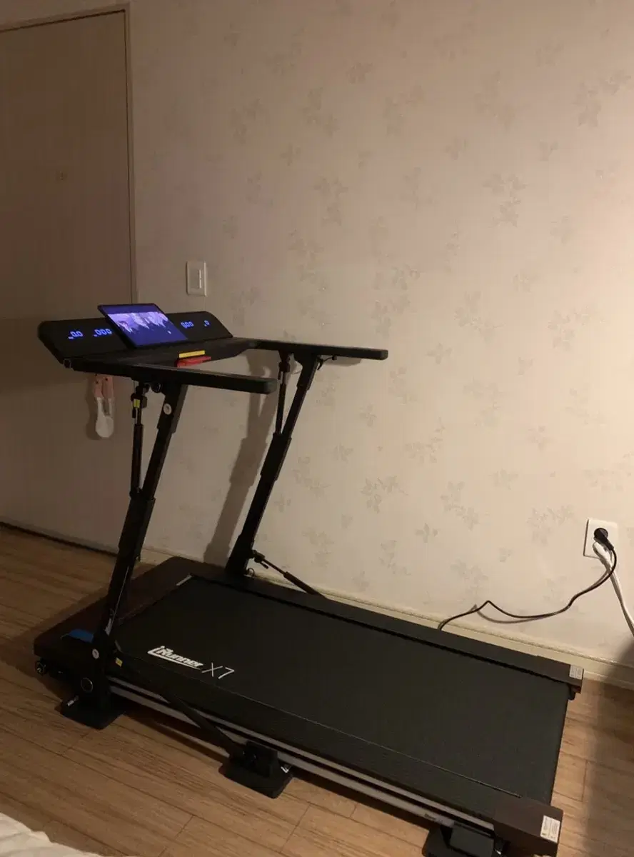 iRunner X7 treadmill