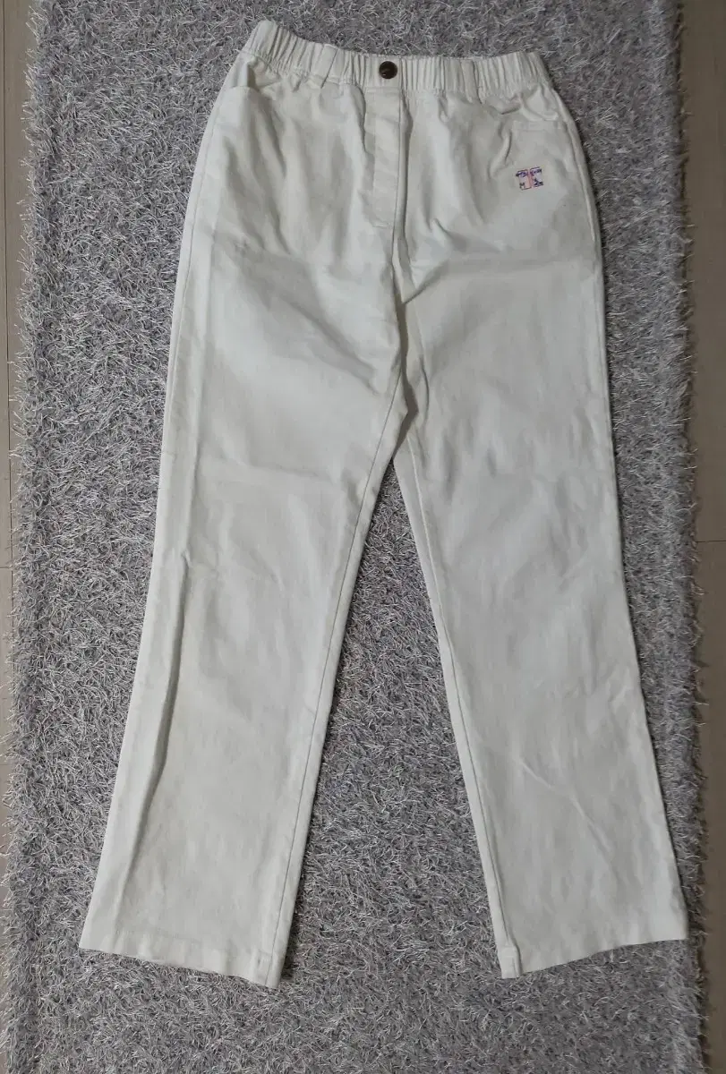 White jin, white pants, slim-fit summer pants, boot cut