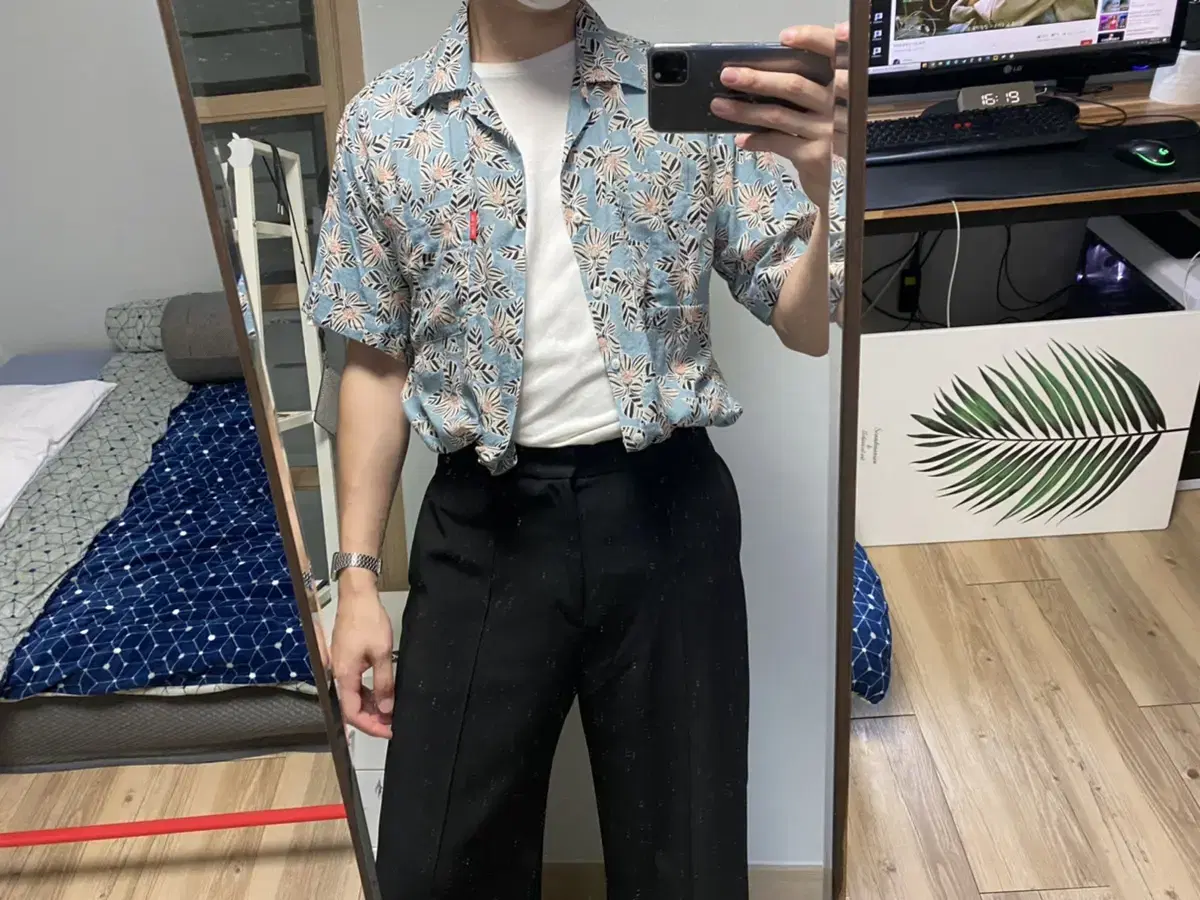 (M100) Beach Shirt