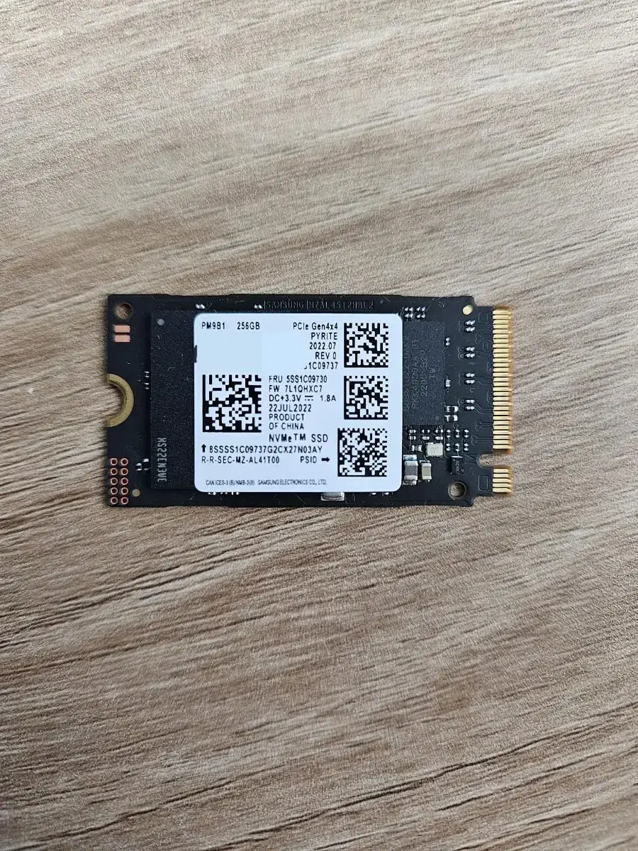 삼성전자 PM9B1 M.2 2242 NVMe256GB  팝니다