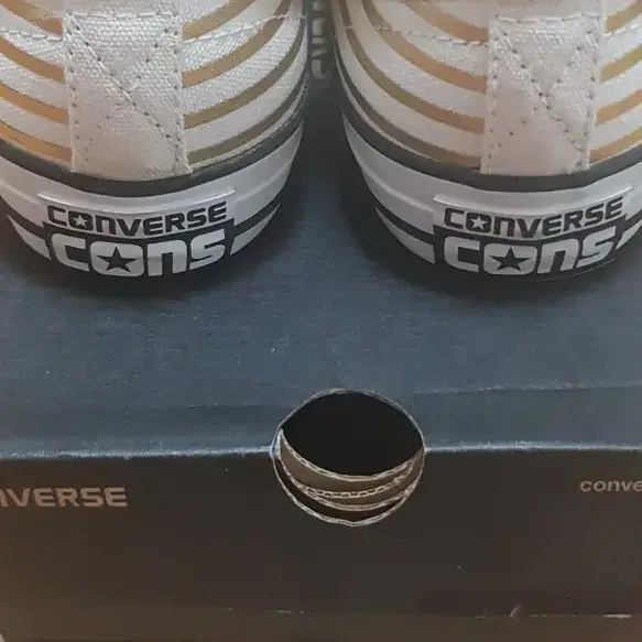 컨버스 프라그먼트 CONVERSE CONS FRAGMENT GOLD