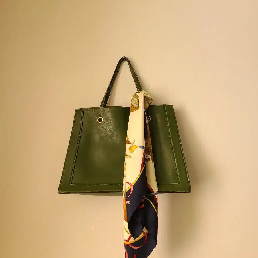 멀버리Mulberry  small vale tote 토트백