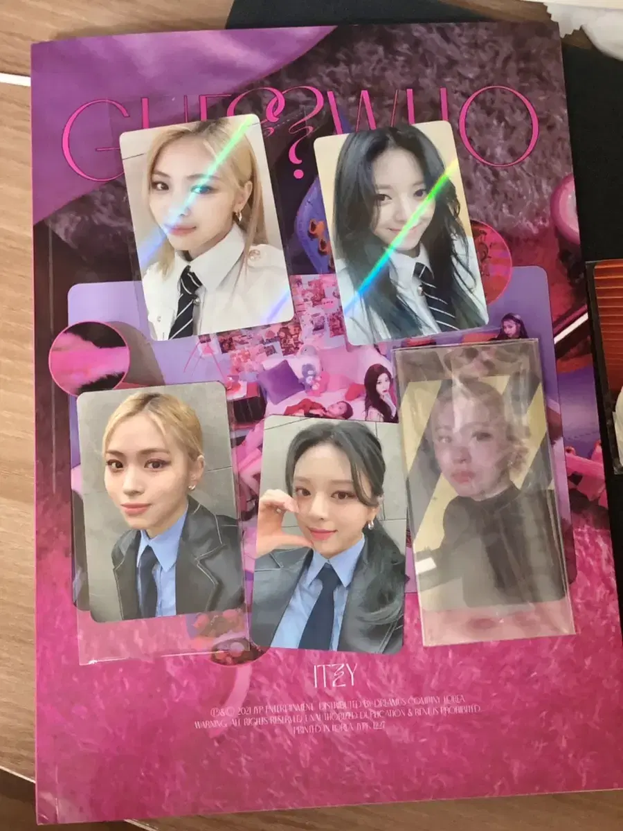 Ryujin yuna itzy unreleased photocard and album