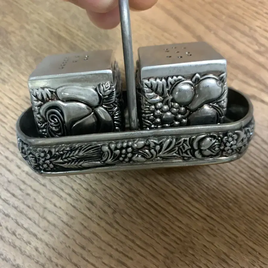 Godinger silver art co 후추소금세트와 오프너