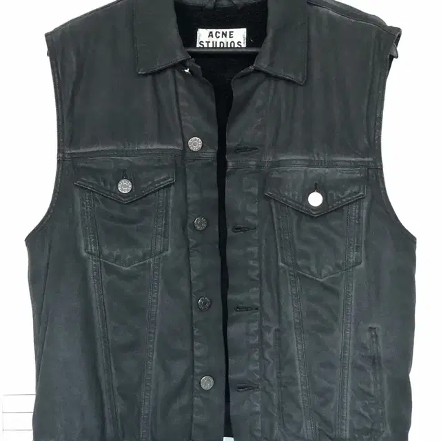 Acne jam vest