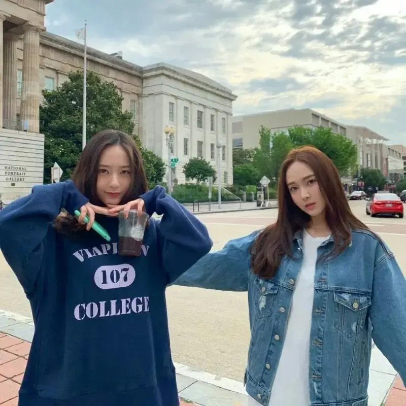 비아플레인 College sweatshirt