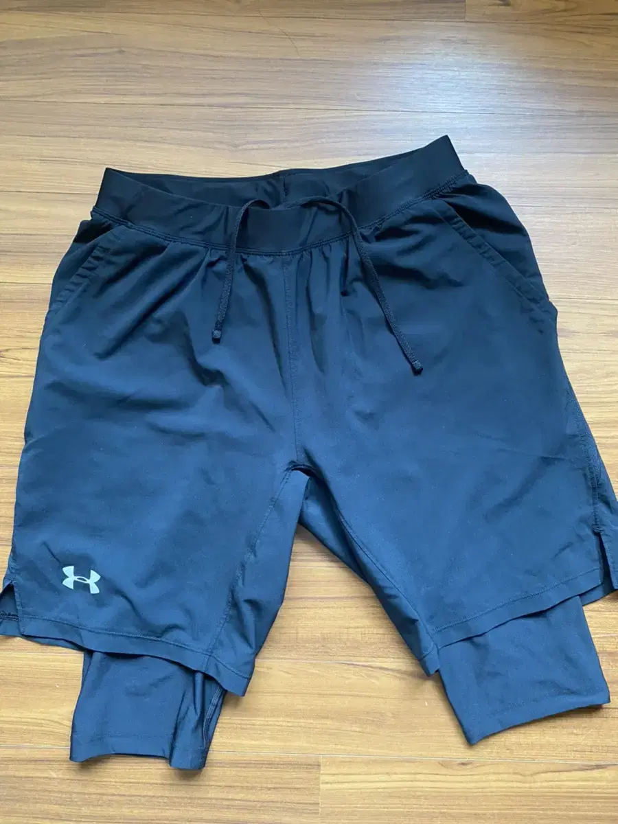 Under Armour Two-in-One Vahns