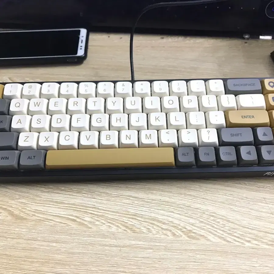 XDA shimmer 키캡